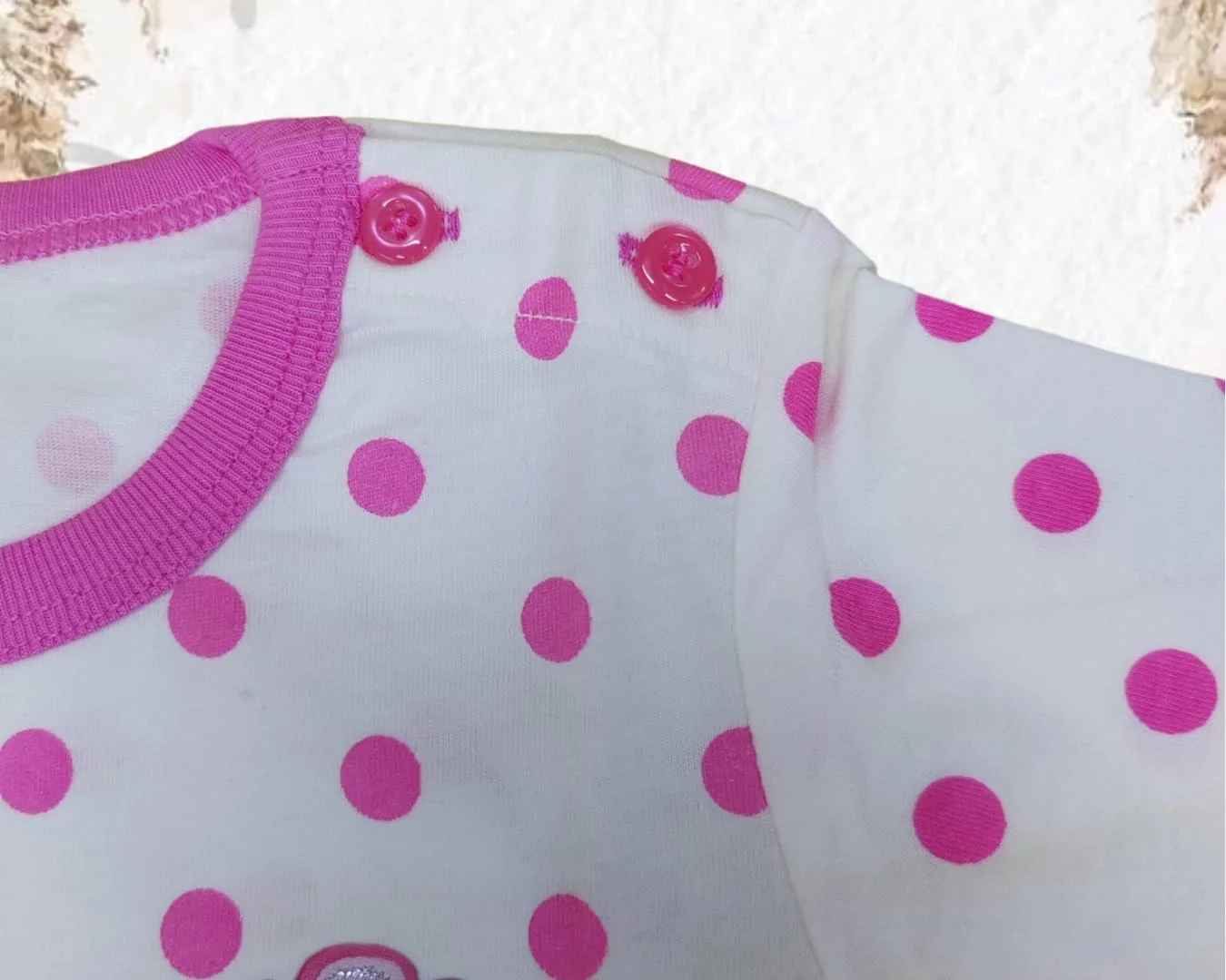 ست تی‌شرت و شلوارک نخی دخترانه طرح خال‌خالی زیبا آلیسا، هلویی و سبز (۲۴-۳۶ ماه)