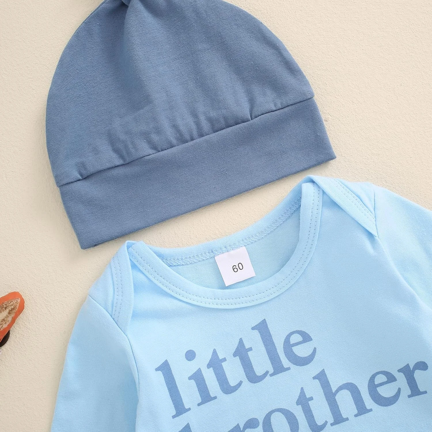 ست لباس نوزادی پسرانه، رامپر آستین بلند، تیشرت، شلوار و کلاه