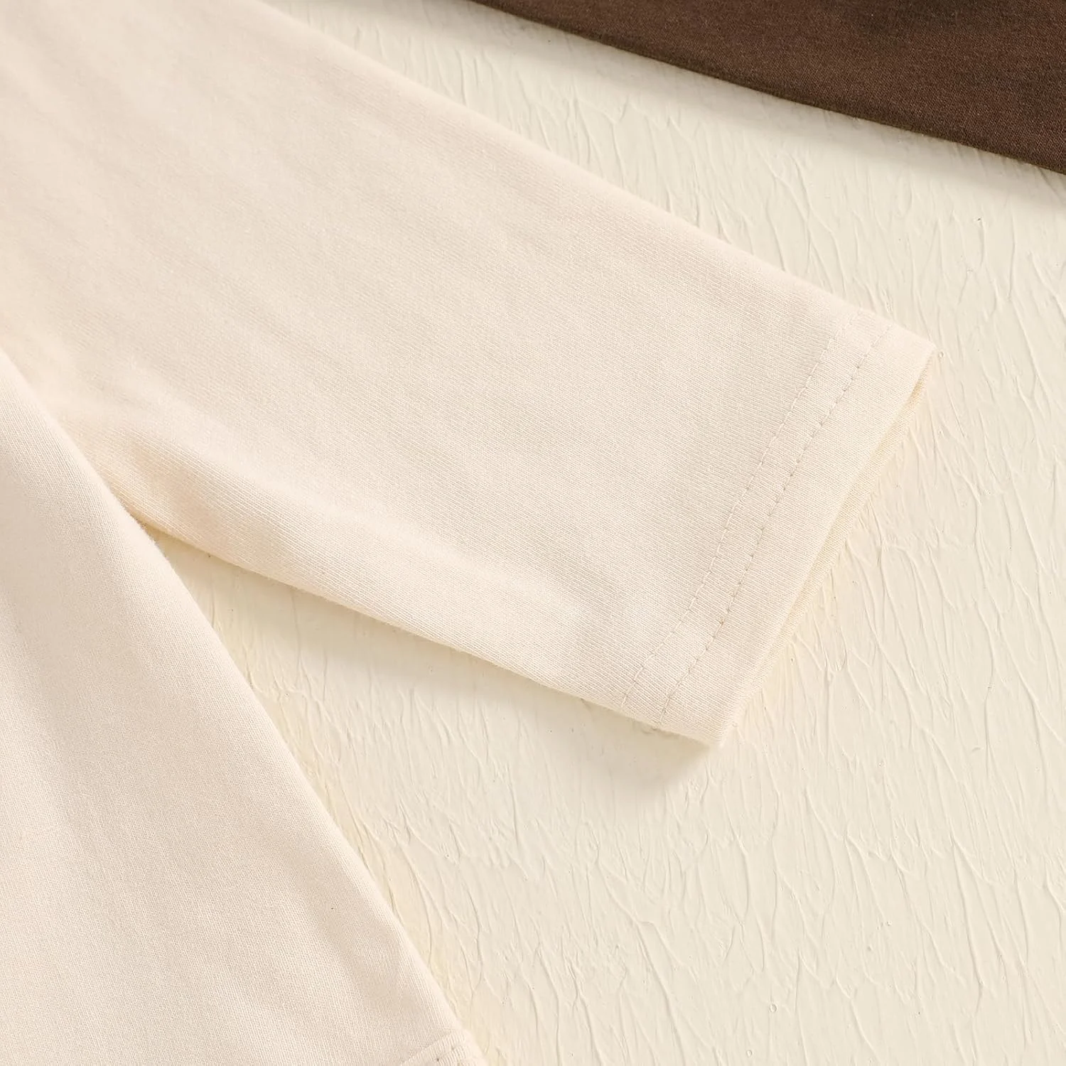 لباس نوزادی پسرانه با طرح فوتبال - رامپر، شلوار راه راه و کلاه