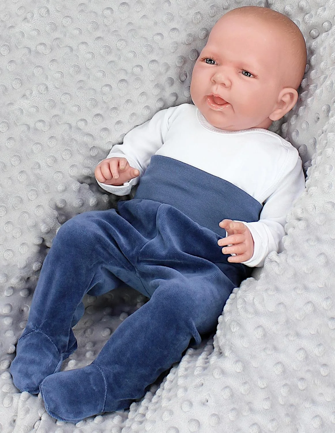 TupTam شلوار راحتی نوزادی پسرانه بسته 3 عددی - شلوار نرم نوزادی پسرانه با جوراب، تهیه شده از ترکیب پنبه ای نیکی