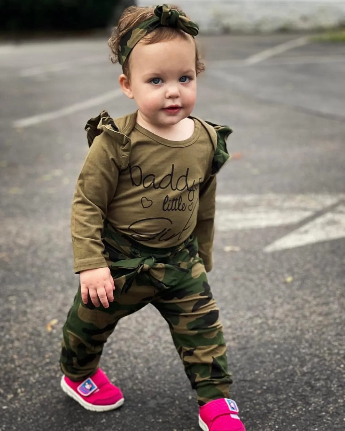 ست لباس نوزادی دخترانه AMAWMW، تاپ چین‌دار و شلوار طرح ارتشی، مناسب نوزاد تازه متولد شده، سبز 3، 0-3 ماه