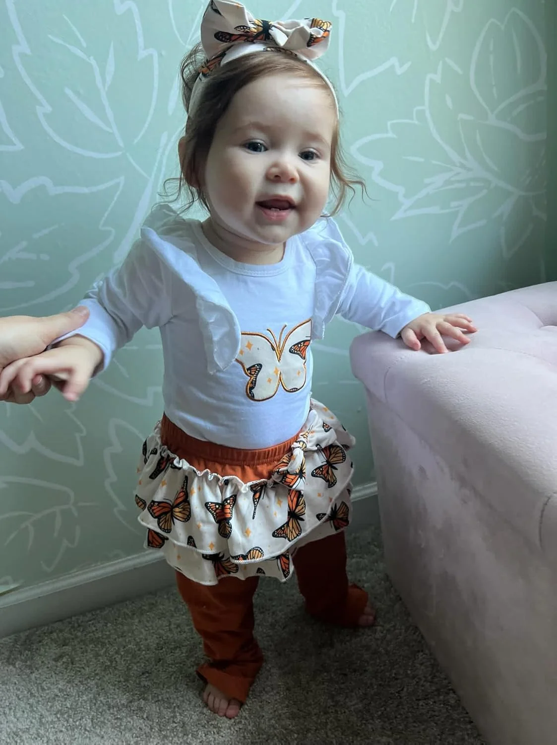 لباس نوزادی دخترانه طرح گل و قلب، ست رامپر و شلوار چین‌دار 4 تکه مناسب فصل پاییز و زمستان