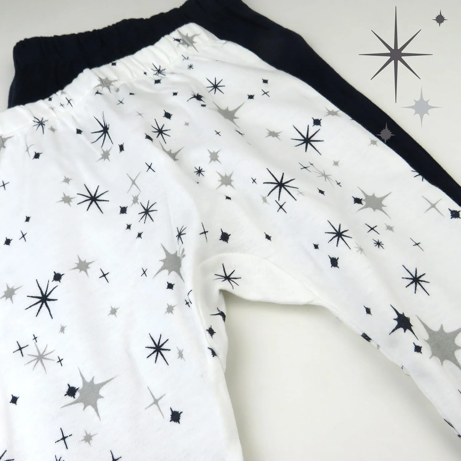 شلوار راحتی چندتایی پسرانه HonestBaby، با فاق باز، مدل کشی، 100% پنبه ارگانیک برای نوزادان پسر، دختر و شلوار های اسپرت شلوار راحتی چندتایی پسرانه HonestBaby، با فاق باز، مدل کشی، 100% پنبه ارگانیک برای نوزادان پسر، دختر و شلوار های اسپرت