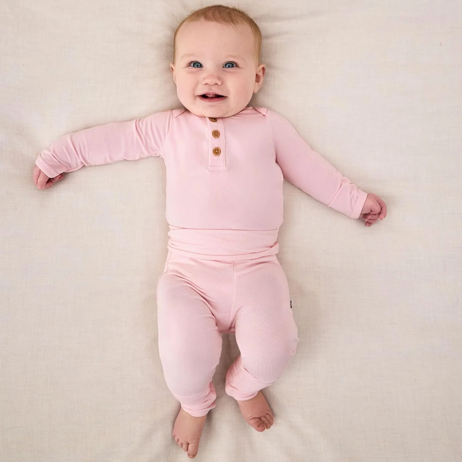 شلوار نوزادی رکابی Little Sleepies مناسب دختران و پسران، ویسکوز نرم از جنس بامبو با سرآستین های تاشو، شلوار بچه گانه شلوار نوزادی رکابی Little Sleepies مناسب دختران و پسران، ویسکوز نرم از جنس بامبو با سرآستین های تاشو، شلوار بچه گانه