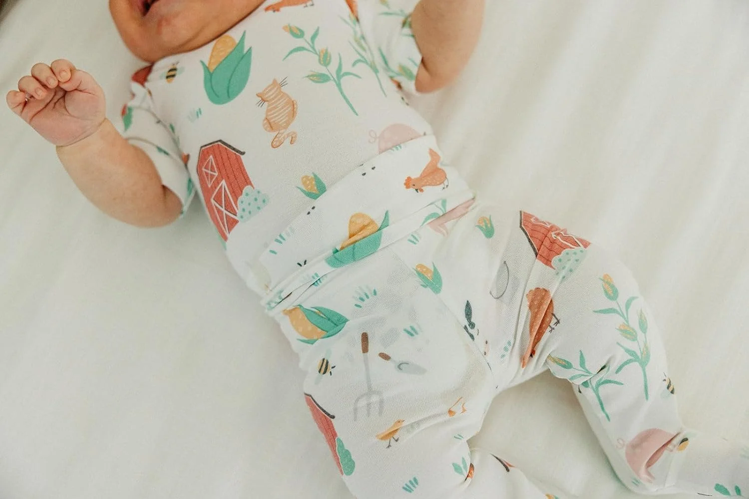 شلوار جورابدار نوزادی Copper Pearl طرح Farmstead