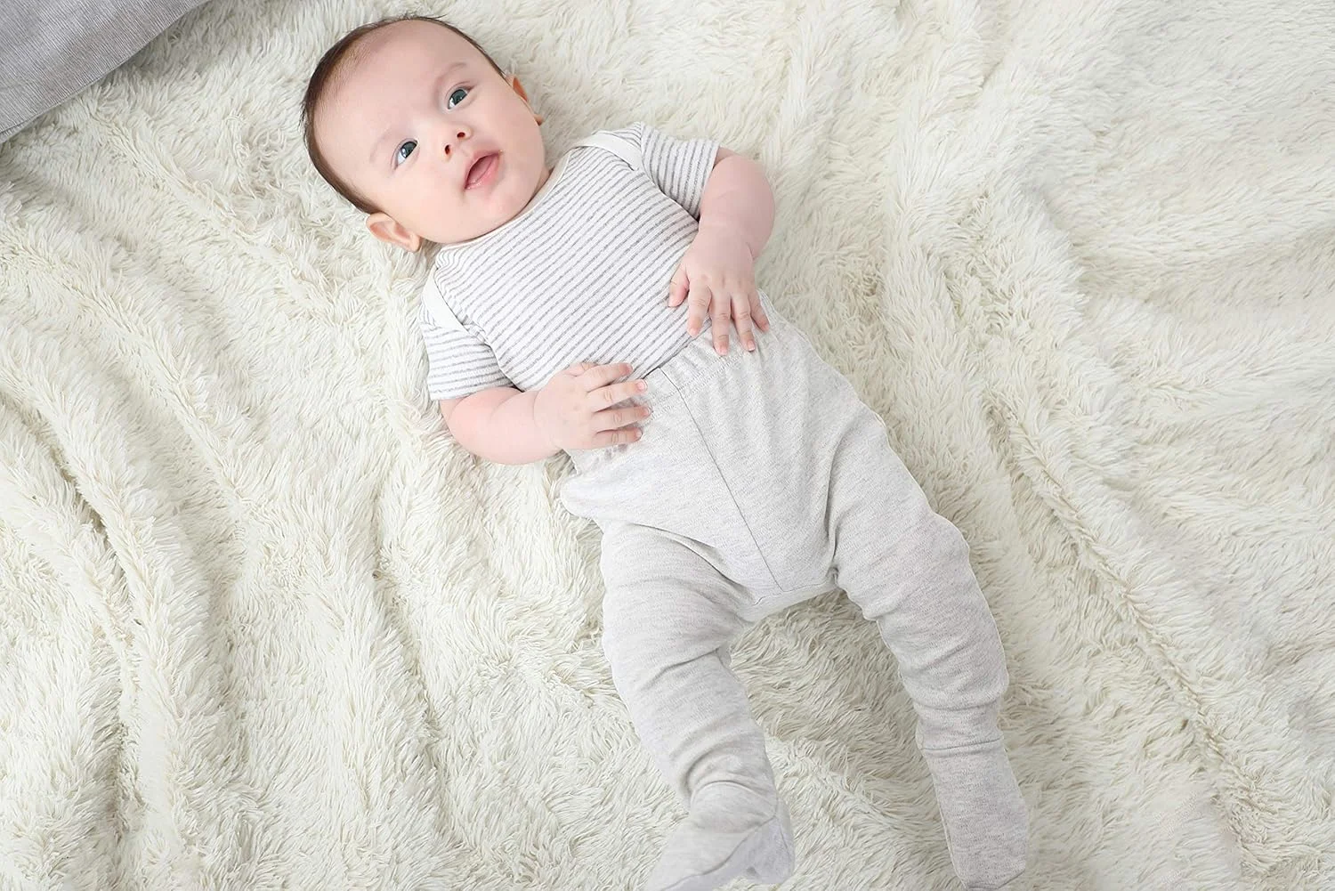 ست شلوار جاگر و لگینگ نوزادی پنبه ارگانیک O2baby