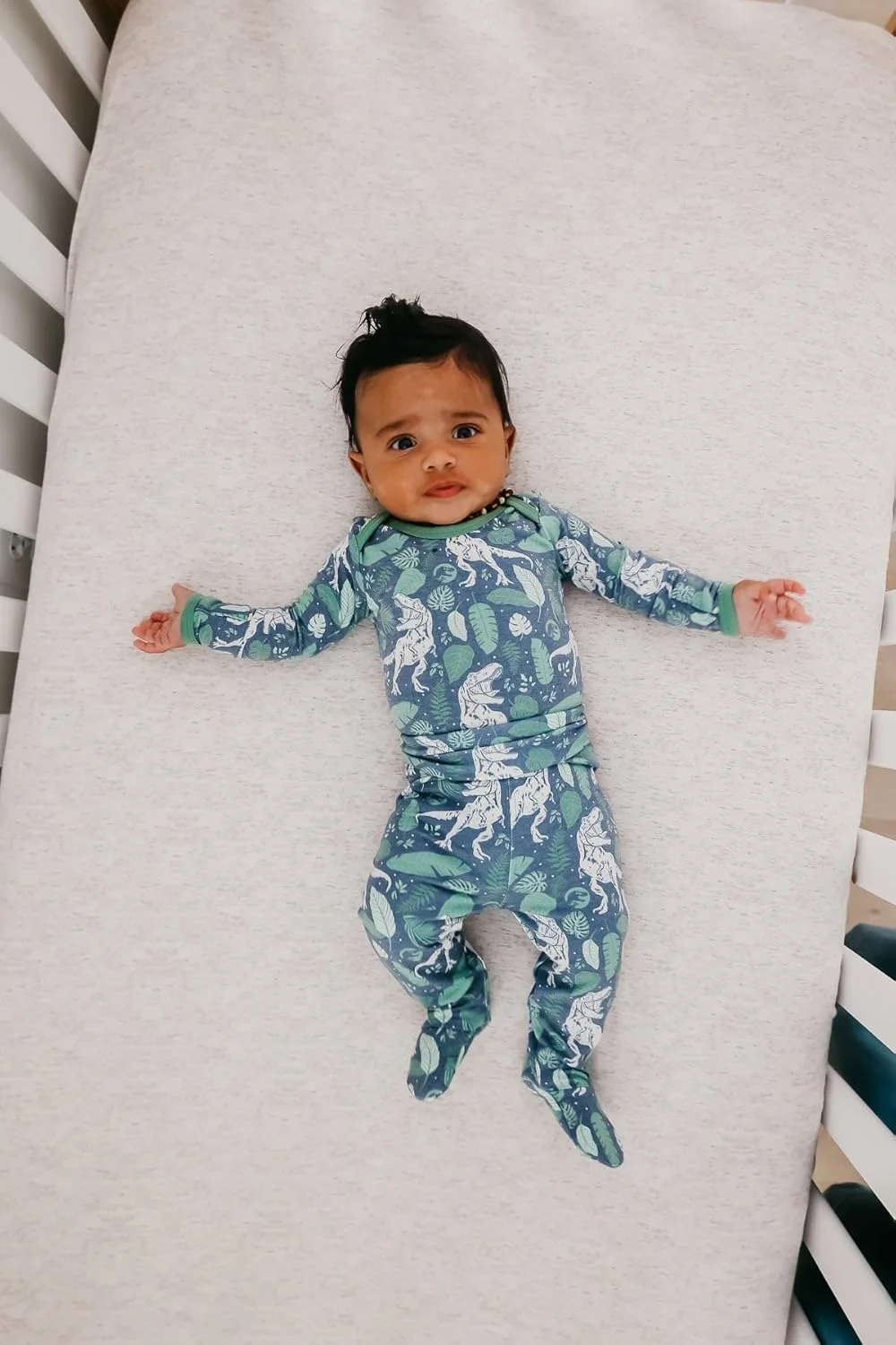 شلوار جورابدار نوزادی Copper Pearl: فوق العاده نرم و دوست داشتنی - شلوار نوزادی راحت و شیک، مناسب برای نوزاد پسر، نوزاد دختر و لباس های نوزادی با طرح های متنوع، پارک ژوراسیک، نوزاد