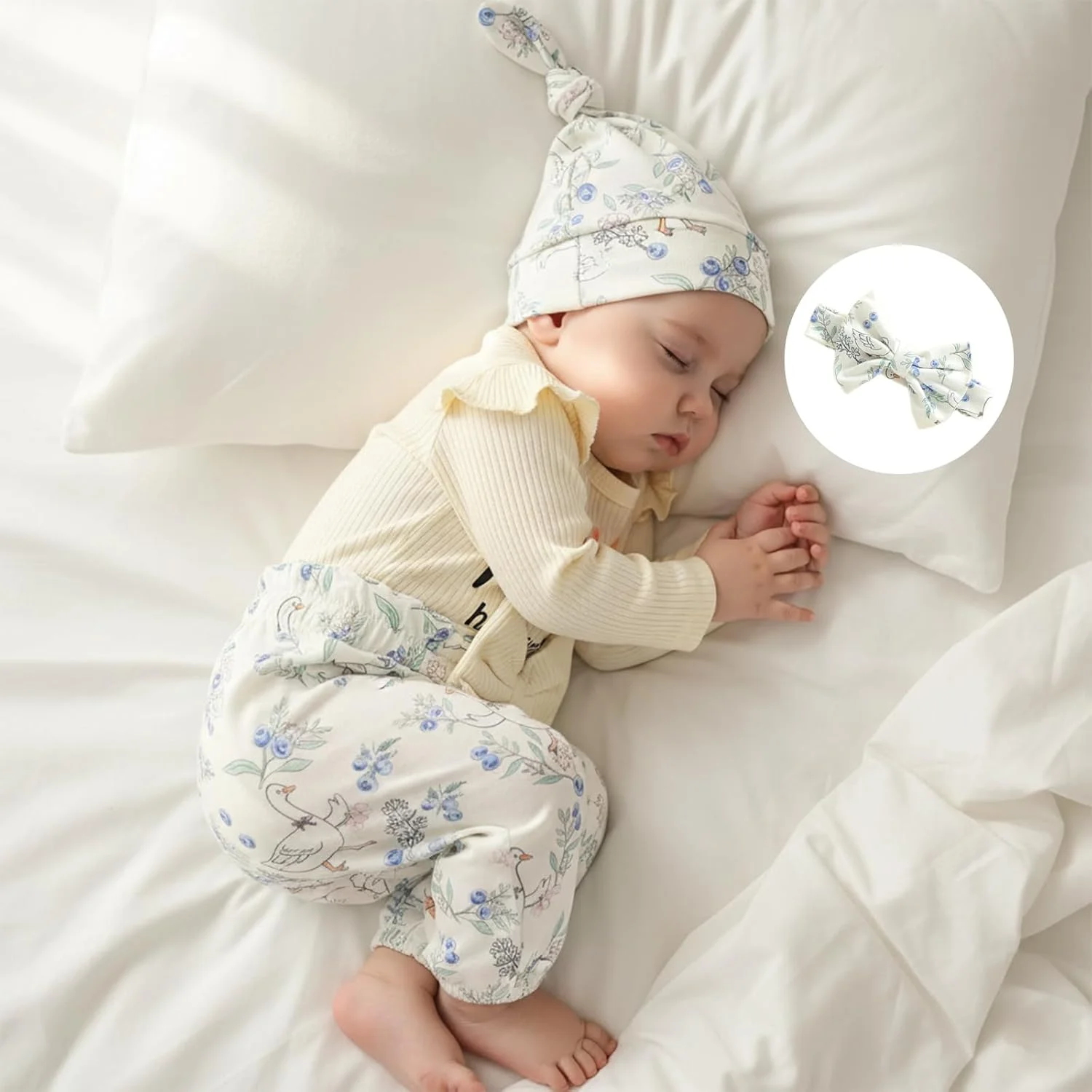 لباس نوزادی دخترانه، ست بلوز چین‌دار و شلوار طرح گل، لباس‌های زیبای تابستانی