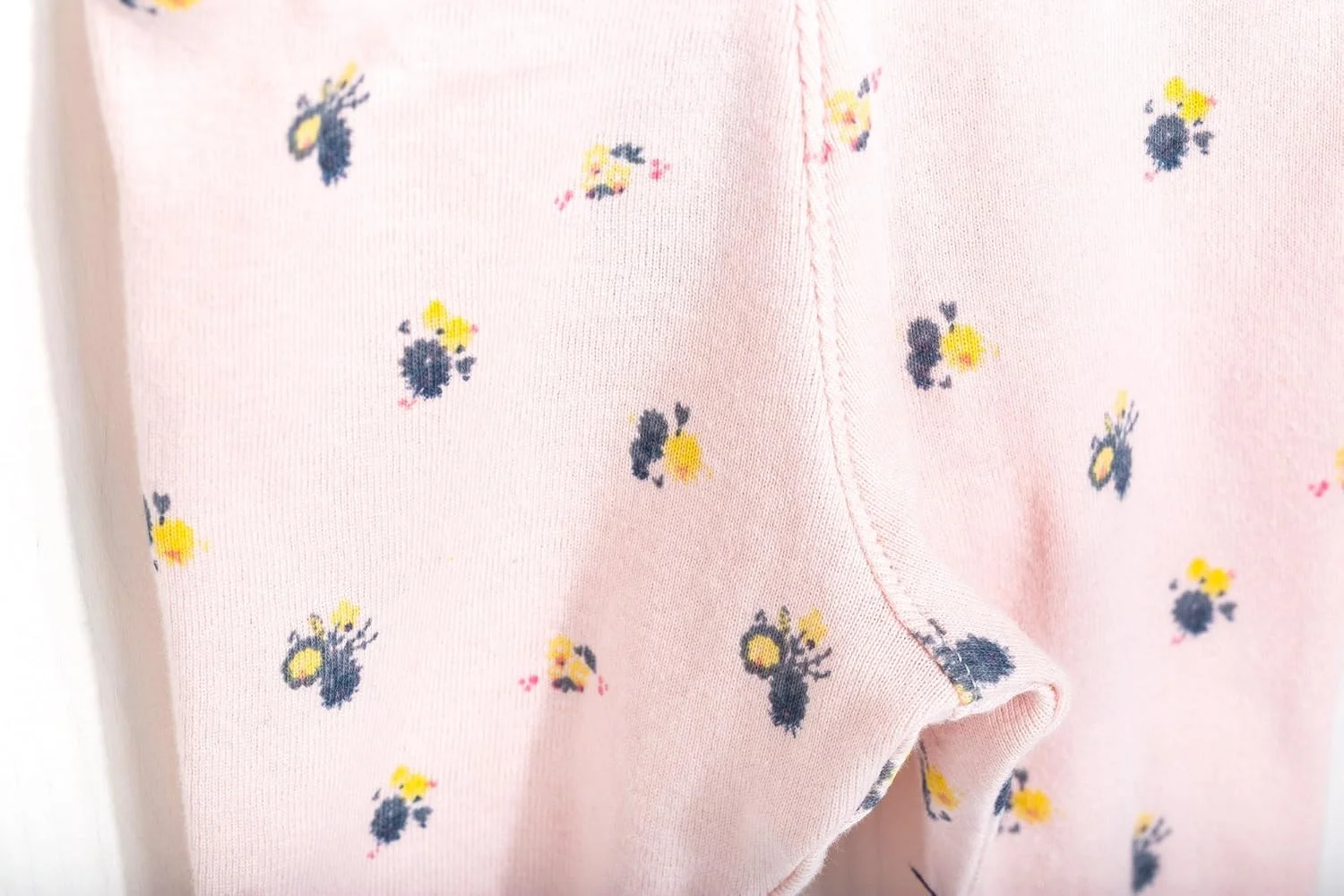 شلوار نوزادی دخترانه زیگی کید