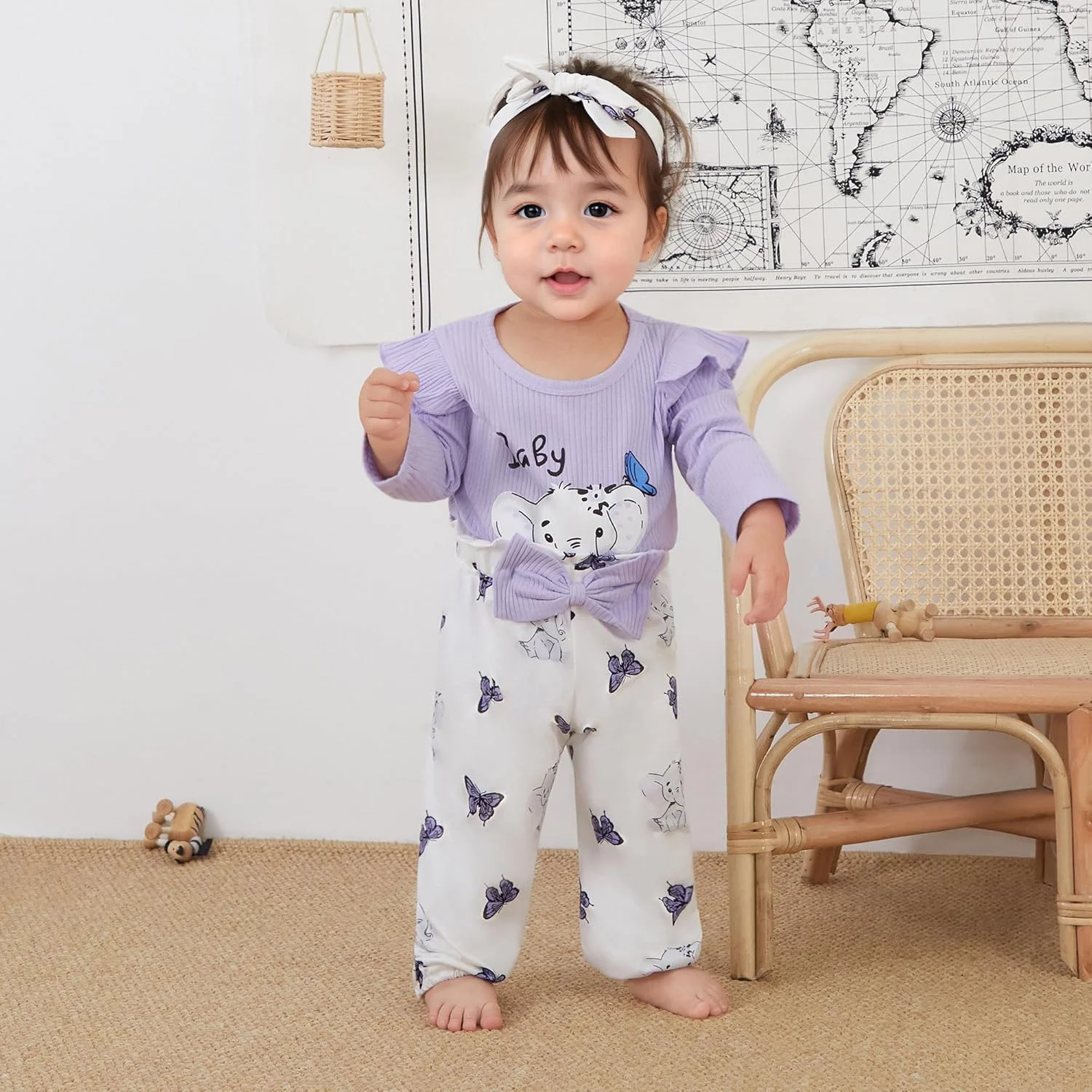 ست لباس پاییزی و زمستانی نوزاد دختر، رامپر آستین بلند پنبه ای نرم با طرح چین دار به همراه شلوار پاپیونی و هدبند، لباس های راحت نوزادی مناسب استفاده روزانه، عکاسی و هدیه
