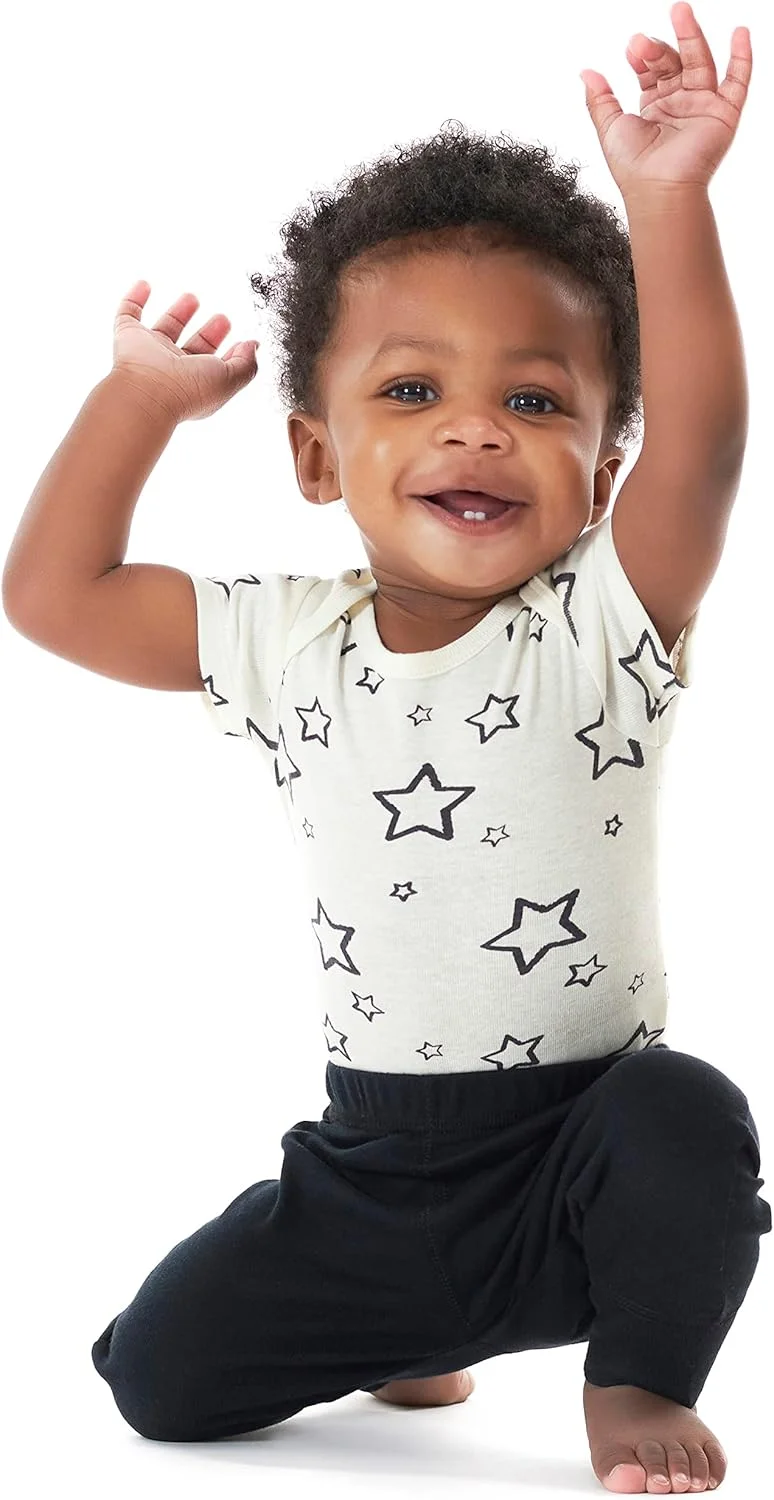 لباس بچه گانه ۴ عددی میکس و مچ برند اونسیز، مناسب نوزاد تا ۱۲ ماه