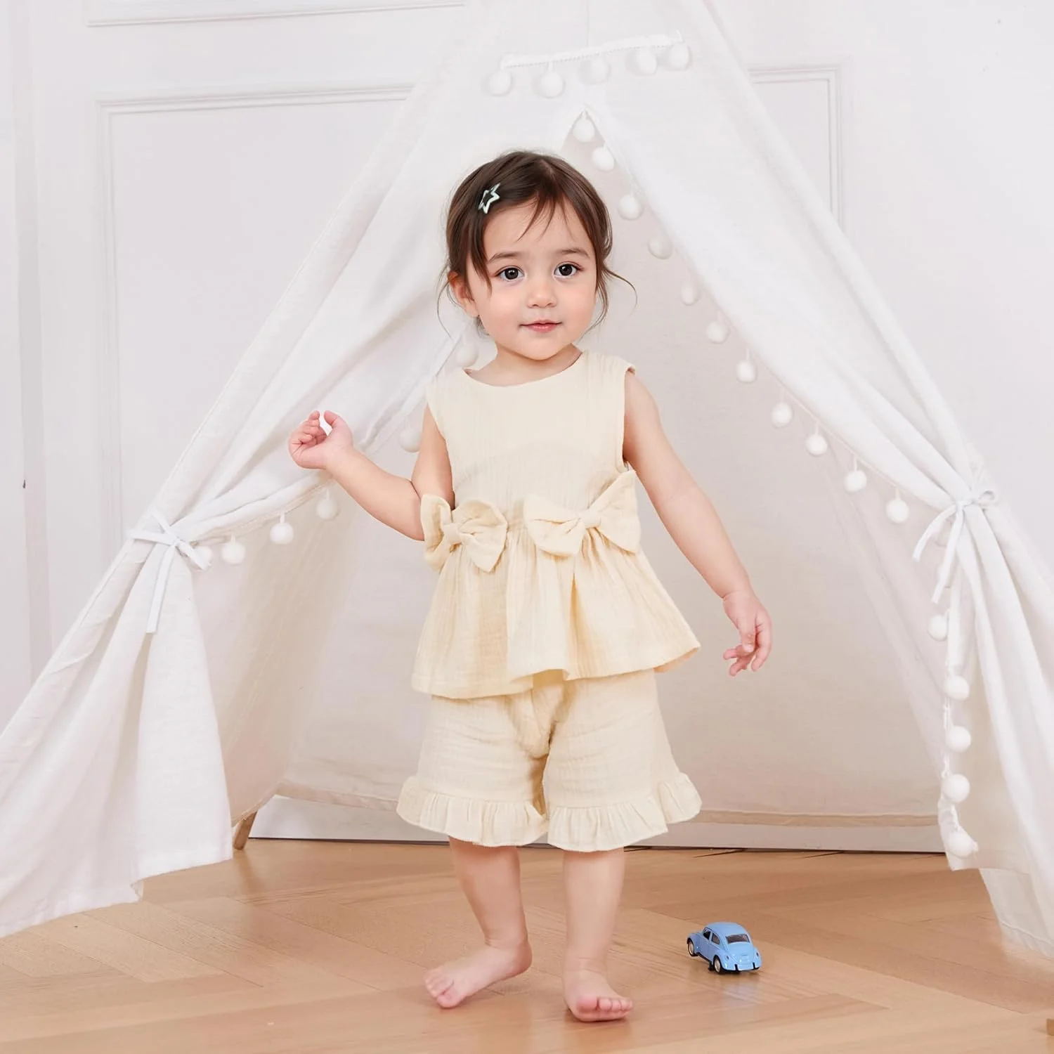 لباس تابستانی دخترانه، ست لباس لینن یکدست، تاپ رکابی چین دار با دو پاپیون و شورت، لباس های زیبای دخترانه