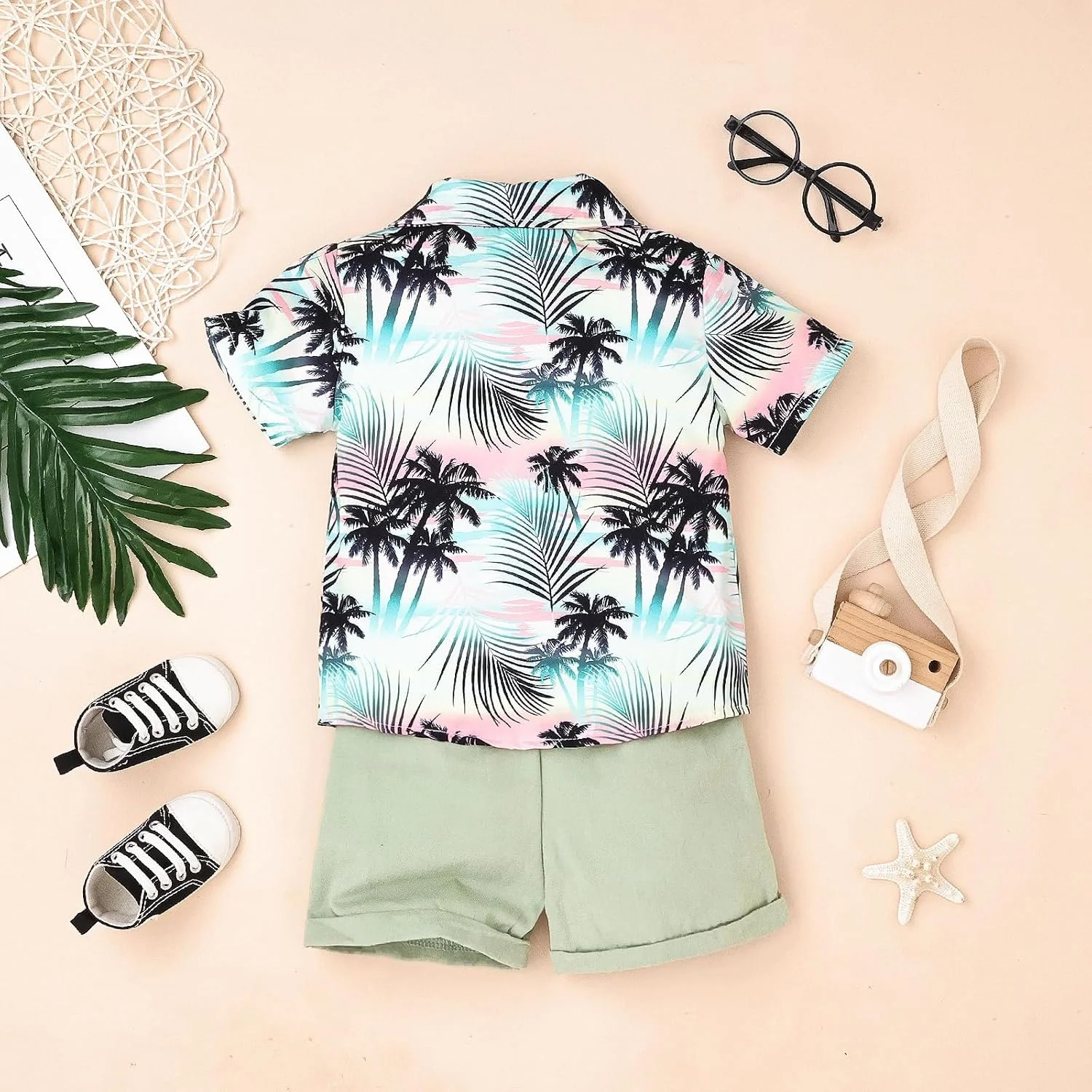 لباس پسرانه بچه گانه، ست پیراهن و شلوارک تابستانی به سبک هاوایی، مناسب 12 ماه تا 4 سال لباس پسرانه بچه گانه، ست پیراهن و شلوارک تابستانی به سبک هاوایی، مناسب 12 ماه تا 4 سال