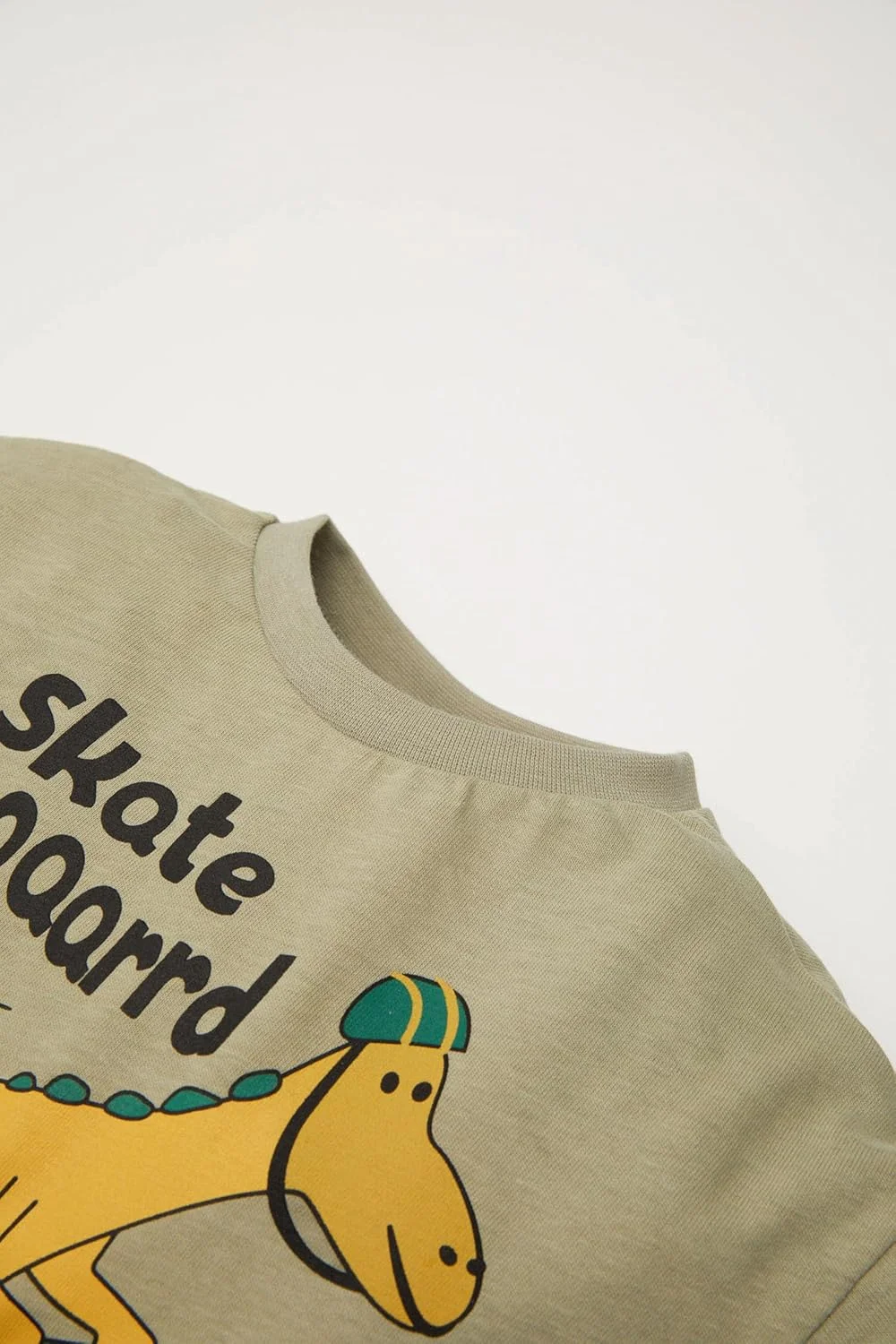 تی شرت آستین بلند با تن خور معمولی دفکتو