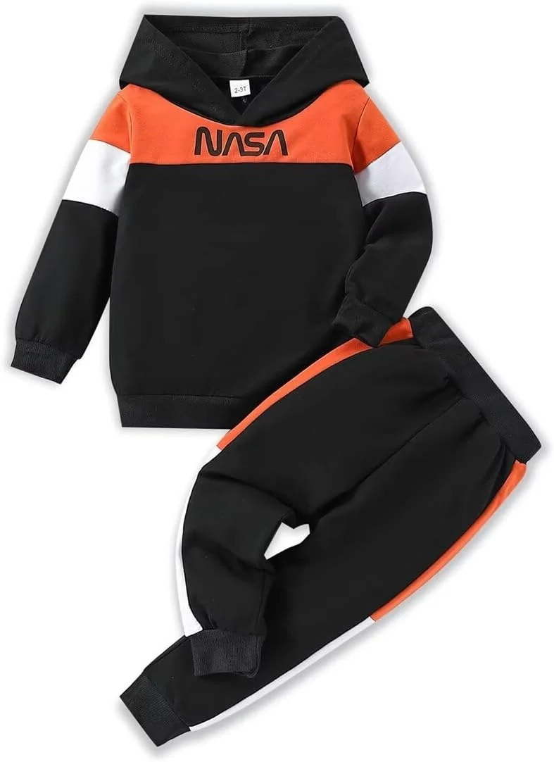 ست لباس پسرانه بچگانه 2 تا 6 سال، شامل بلوز آستین بلند کلاه دار و شلوار، طرح رنگی، مناسب فصل پاییز و زمستان، 2 تکه