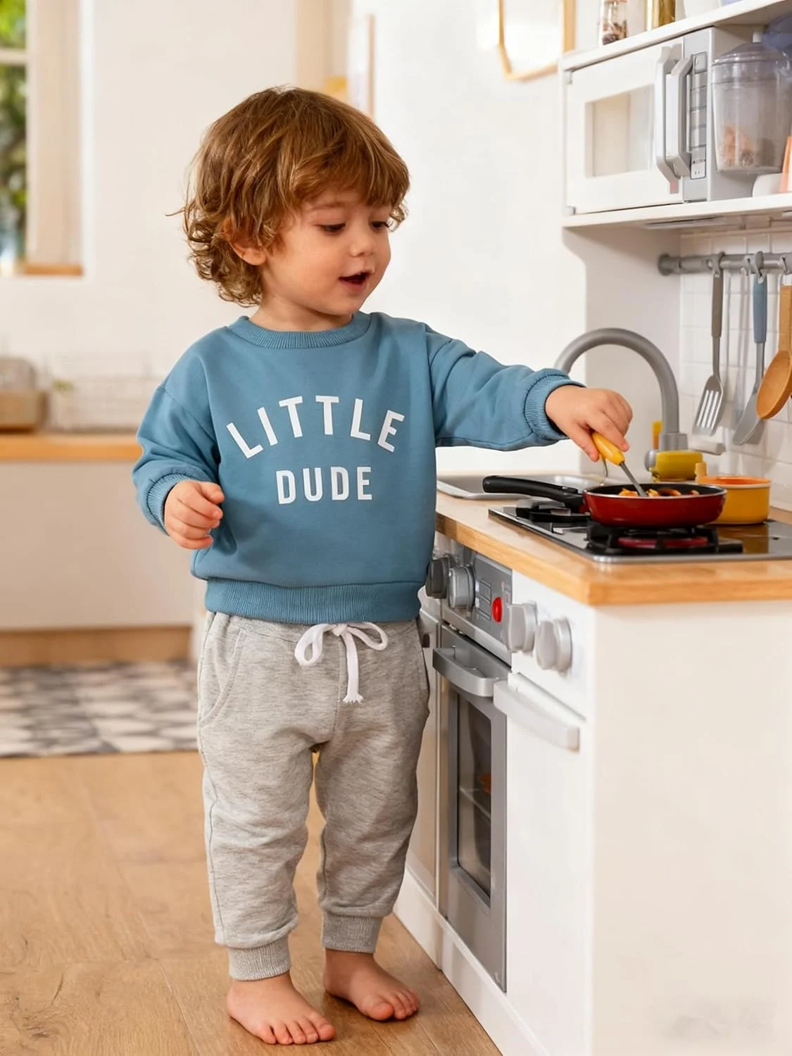 ست لباس پسرانه بچه گانه، ست لباس کودک نوپا، بلوز و شلوار چاپی، لباس ورزشی بچه گانه، تی شرت آستین بلند و شلوار کودکان کوچک