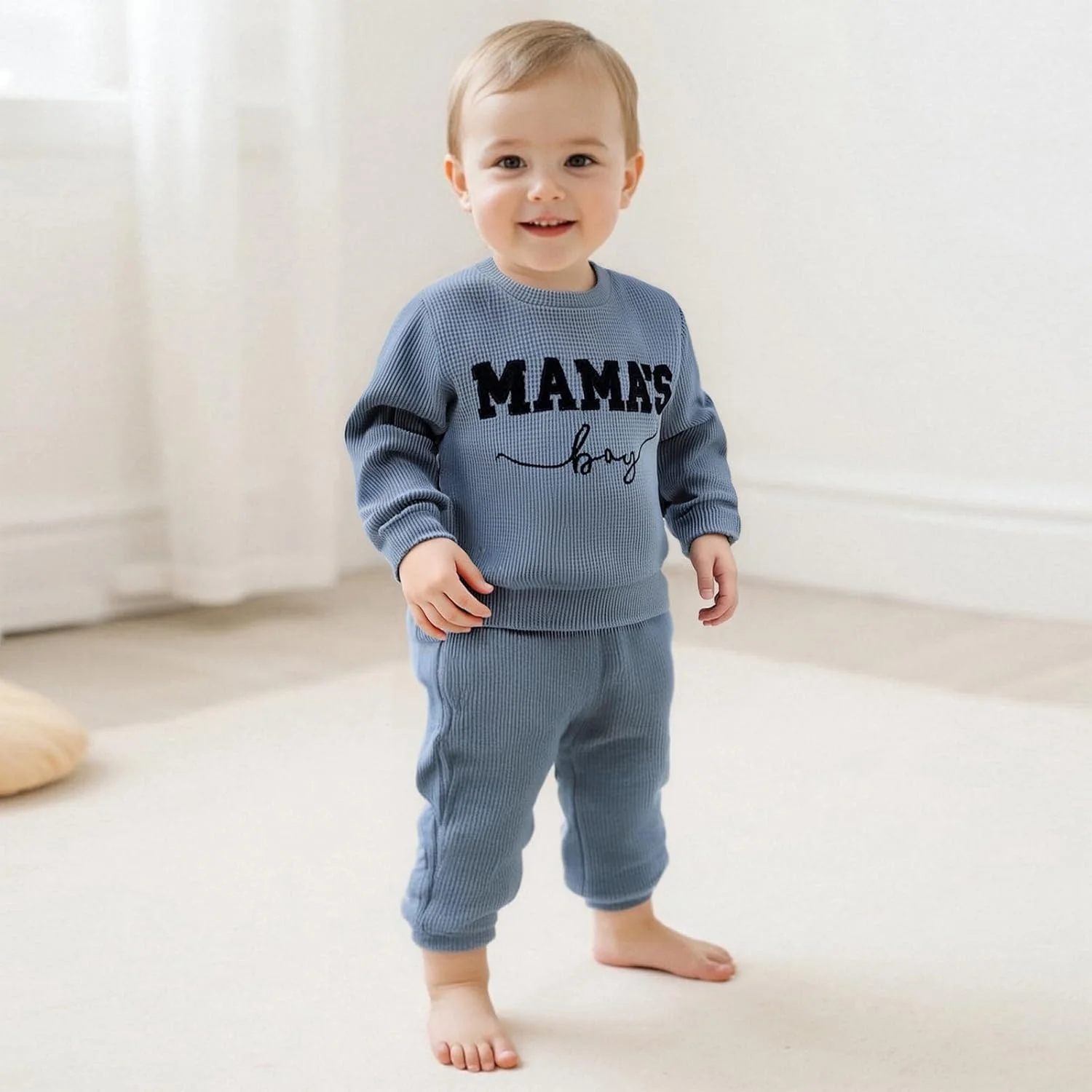 ست لباس پسرانه بچه گانه Carolilly، تیشرت آستین بلند یقه گرد با گلدوزی حروف + شلوار کمر کشی، ست لباس پاییزی 2 تکه، ست لباس پسرانه ست لباس پسرانه بچه گانه Carolilly، تیشرت آستین بلند یقه گرد با گلدوزی حروف + شلوار کمر کشی، ست لباس پاییزی 2 تکه، ست لباس پسرانه