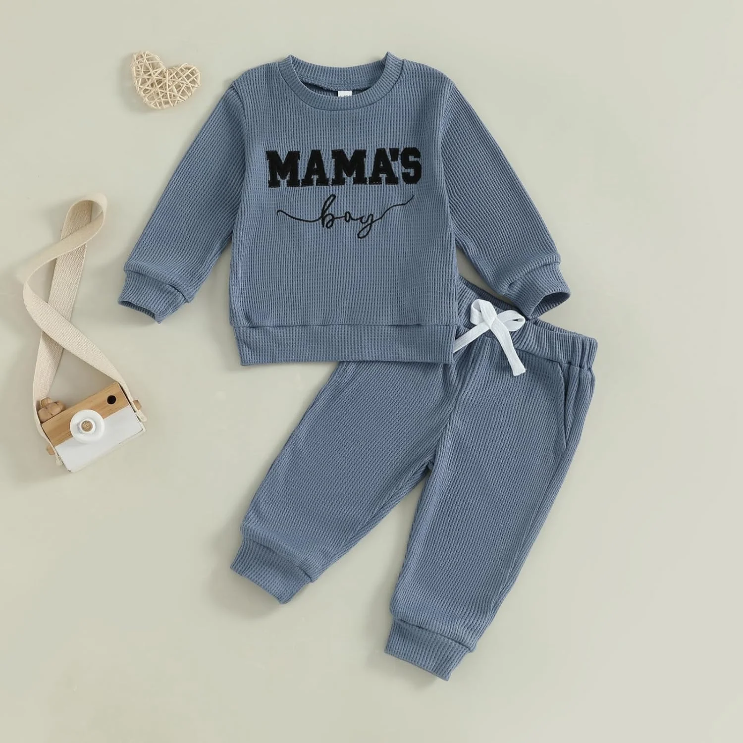 ست لباس پسرانه بچه گانه Carolilly، تیشرت آستین بلند یقه گرد با گلدوزی حروف + شلوار کمر کشی، ست لباس پاییزی 2 تکه، ست لباس پسرانه ست لباس پسرانه بچه گانه Carolilly، تیشرت آستین بلند یقه گرد با گلدوزی حروف + شلوار کمر کشی، ست لباس پاییزی 2 تکه، ست لباس پسرانه