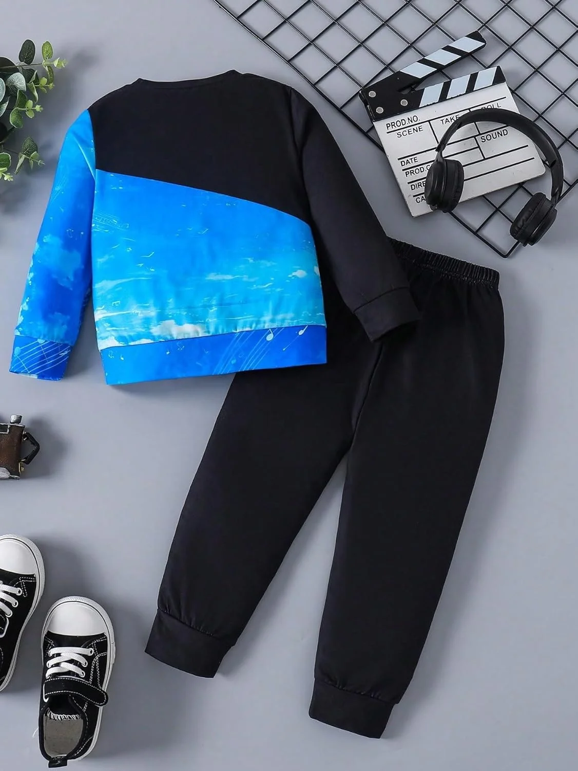 لباس پسرانه بچه گانه، سویشرت رنگی و شلوار غیر رسمی، ست 2 تکه لباس پاییزی و زمستانی پسرانه سایز 4 تا 8 سال