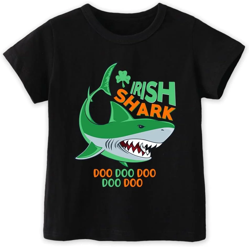 تی شرت خنده دار روز سنت پاتریک برای کودکان، تی شرت شاد و خوش شانس با طرح کوتوله، شبدر ایرلندی و کوسه، سایز 3-6 سال