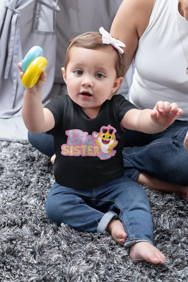 تی شرت خواهر بزرگ کوسه کوچولو