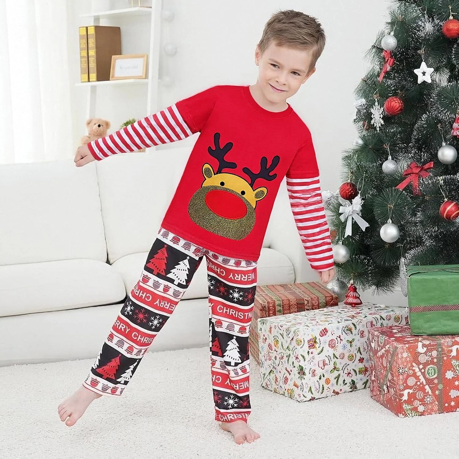 تی‌شرت آستین بلند راه راه قرمز و سفید پسرانه و دخترانه مناسب کریسمس، تی‌شرت بچه گانه طرح گوزن شمالی، لباس های زشت کریسمس، سایز 2 تا 7 سال