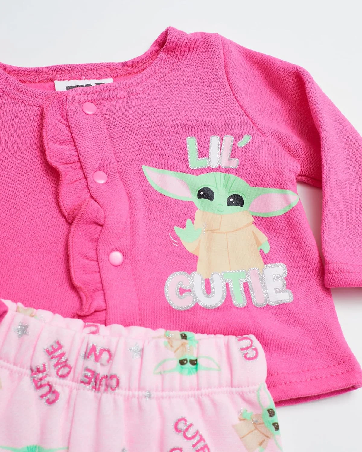 ست تی شرت آستین بلند و شلوار دخترانه طرح بیبی یودا جنگ ستارگان