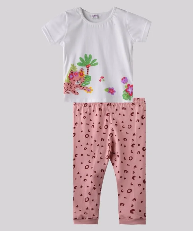 ست تی‌شرت آستین کوتاه یقه گرد و شلوار نوزاد دخترانه