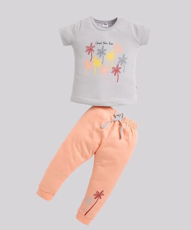 ست تی‌شرت آستین کوتاه یقه گرد و شلوار نوزاد دخترانه