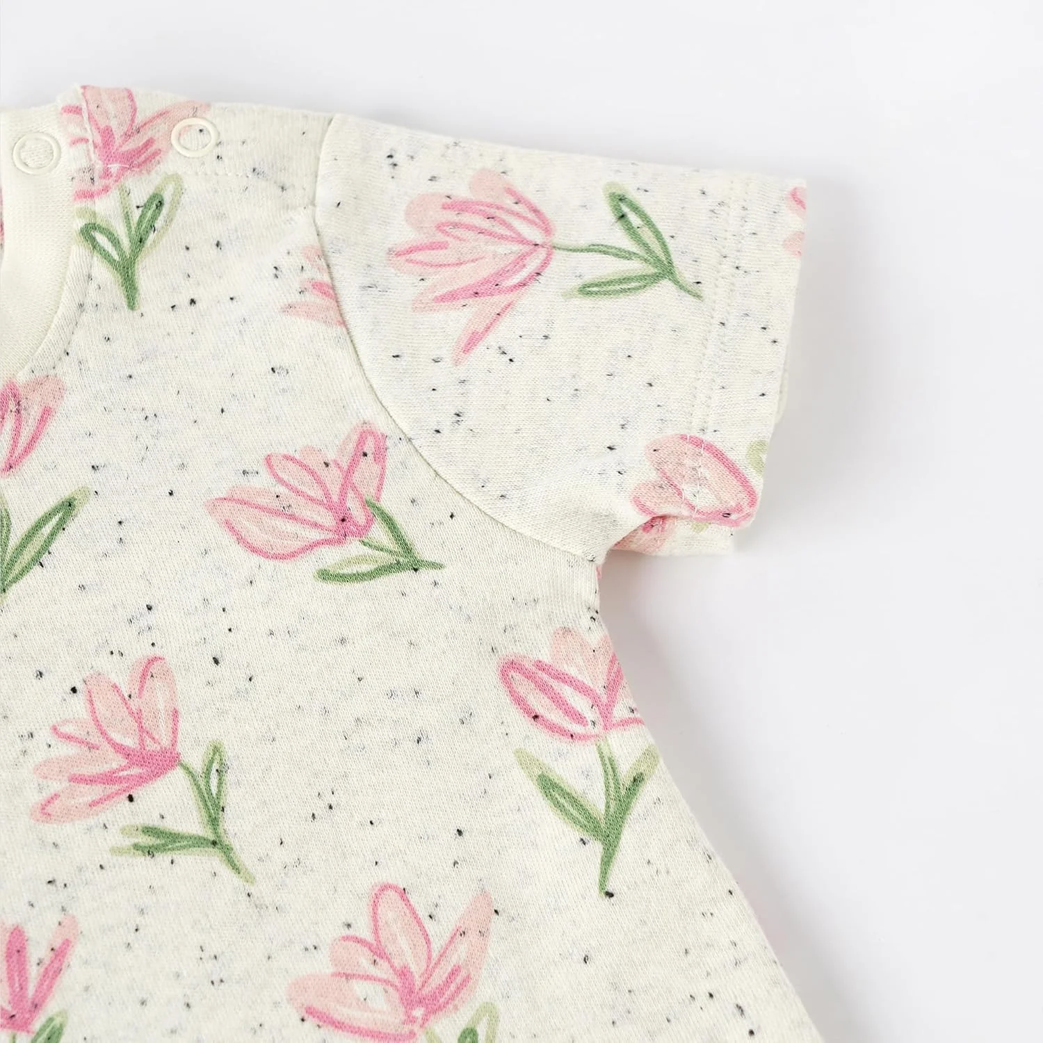 تی‌شرت نخی دخترانه پوپیز | نرم و سازگار با پوست | لباس تنفسی کودک | آستین کوتاه | مناسب برای سنین 3 تا 36 ماه