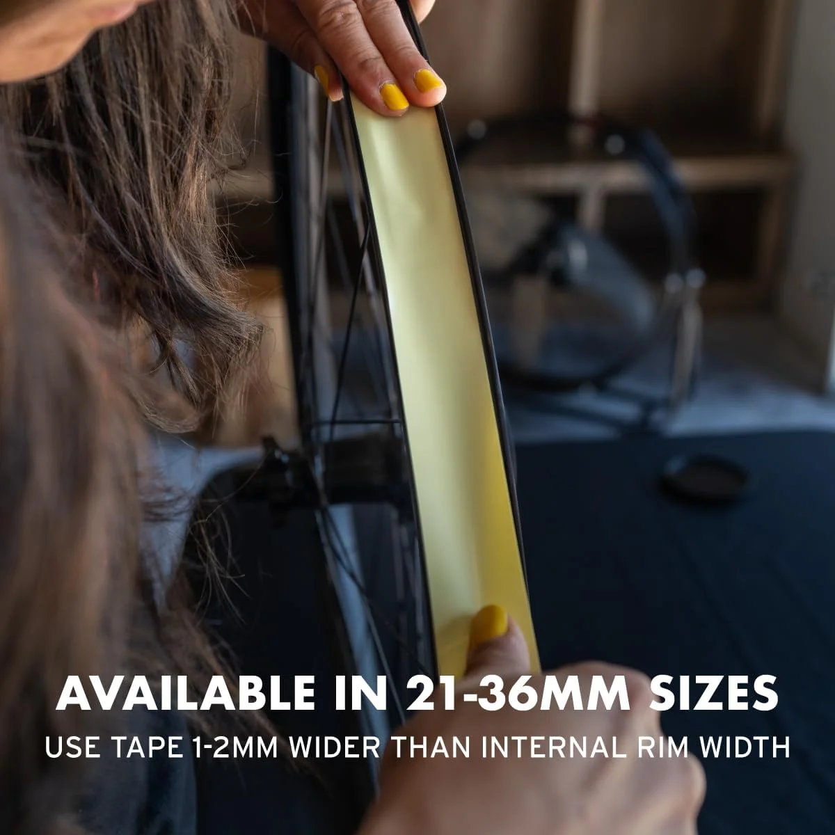 نوار تیوبلس استنز – آببندی مطمئن برای طوقه دوچرخه کوهستان – نصب آسان – سبک و بادوام – 10 یارد در 33 میلیمتر نوار تیوبلس استنز – آببندی مطمئن برای طوقه دوچرخه کوهستان – نصب آسان – سبک و بادوام – 10 یارد در 33 میلیمتر