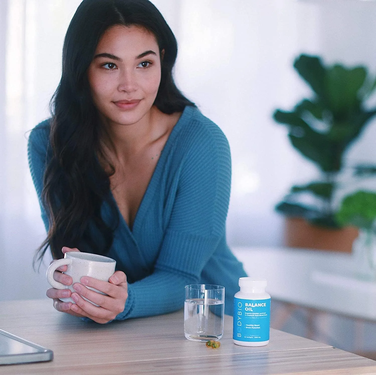 روغن تعادل بادی‌بایو - اسیدهای چرب ضروری امگا 3 و 6 - پرس سرد، ترکیب روغن گلرنگ و تخم کتان ارگانیک برای حمایت از مغز و خلق و خو و سلامت سلولی، 180 سافت‌ژل