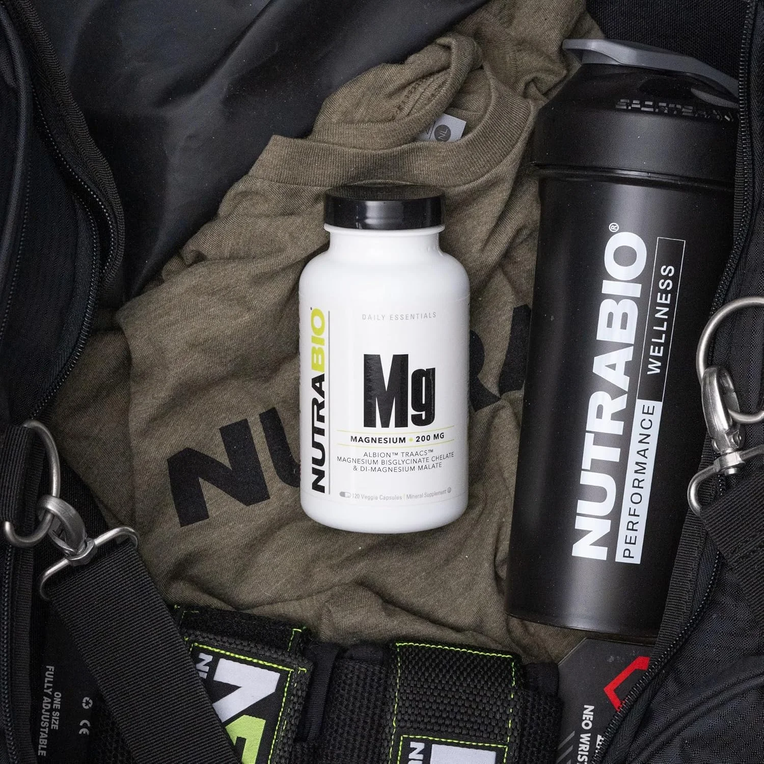 مکمل منیزیم نوتراBio، گلیسینات منیزیم برای خواب، بی گلیسینات، دی-منیزیم مالات، پشتیبانی از عضلات و اعصاب، برای مردان و زنان، 120 کپسول گیاهی مکمل منیزیم نوتراBio، گلیسینات منیزیم برای خواب، بی گلیسینات، دی-منیزیم مالات، پشتیبانی از عضلات و اعصاب، برای مردان و زنان، 120 کپسول گیاهی