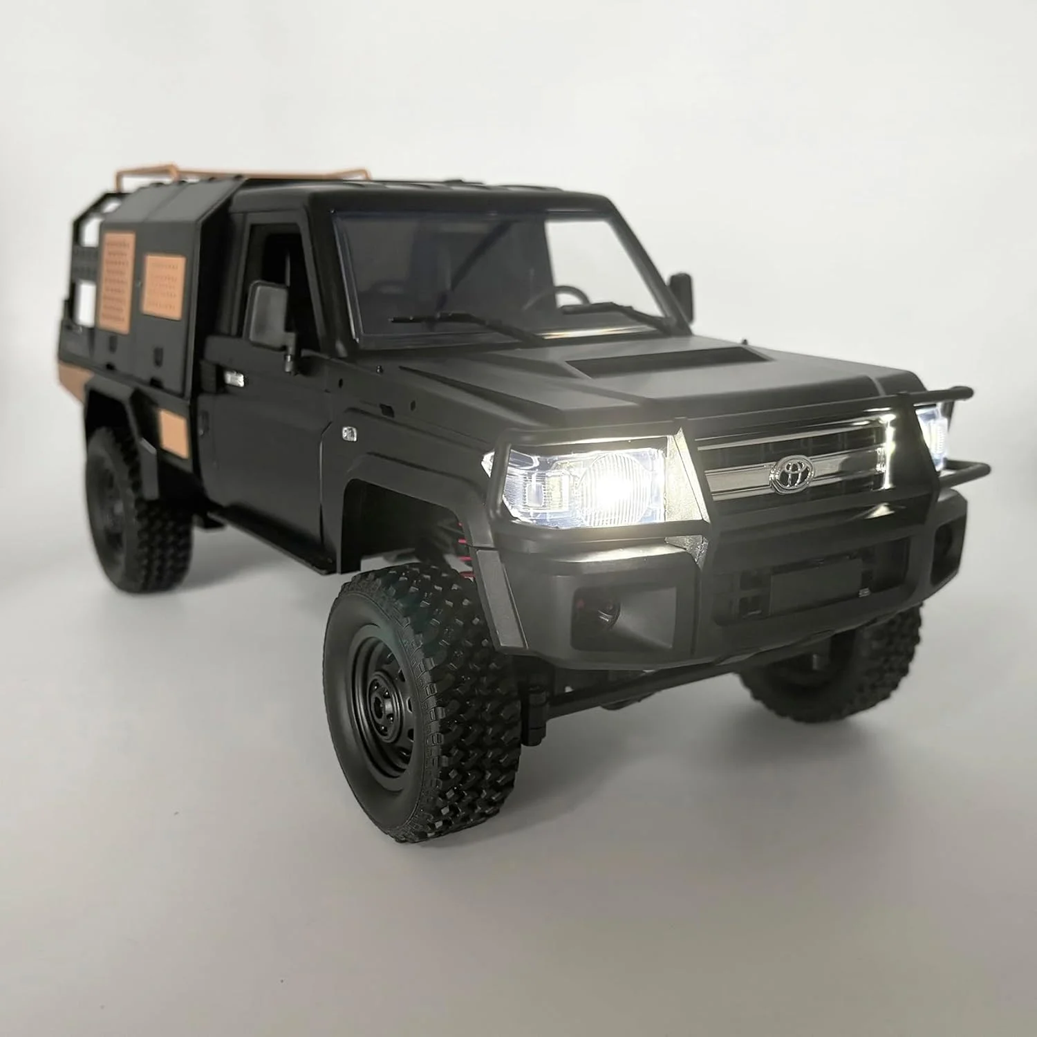 ماشین کنترلی صخره نورد، کامیون آرسی 4x4 مقیاس 1/12، کنترل از راه دور MN82S تویوتا لندکروزر، خودروی آفرود، دریچه گاز متناسب با تمام سطوح، موتور 280، شاسی ارتقا یافته
