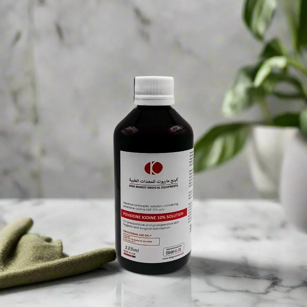 محلول پوویدون آیوداین 10% تجهیزات پزشکی کینگ ماریوت | 125 میلی لیتر | ضد عفونی کننده آبی برای ضدعفونی پوست قبل و بعد از عمل | ایده آل برای کاربردهای بهداشتی و جراحی (1 عدد)