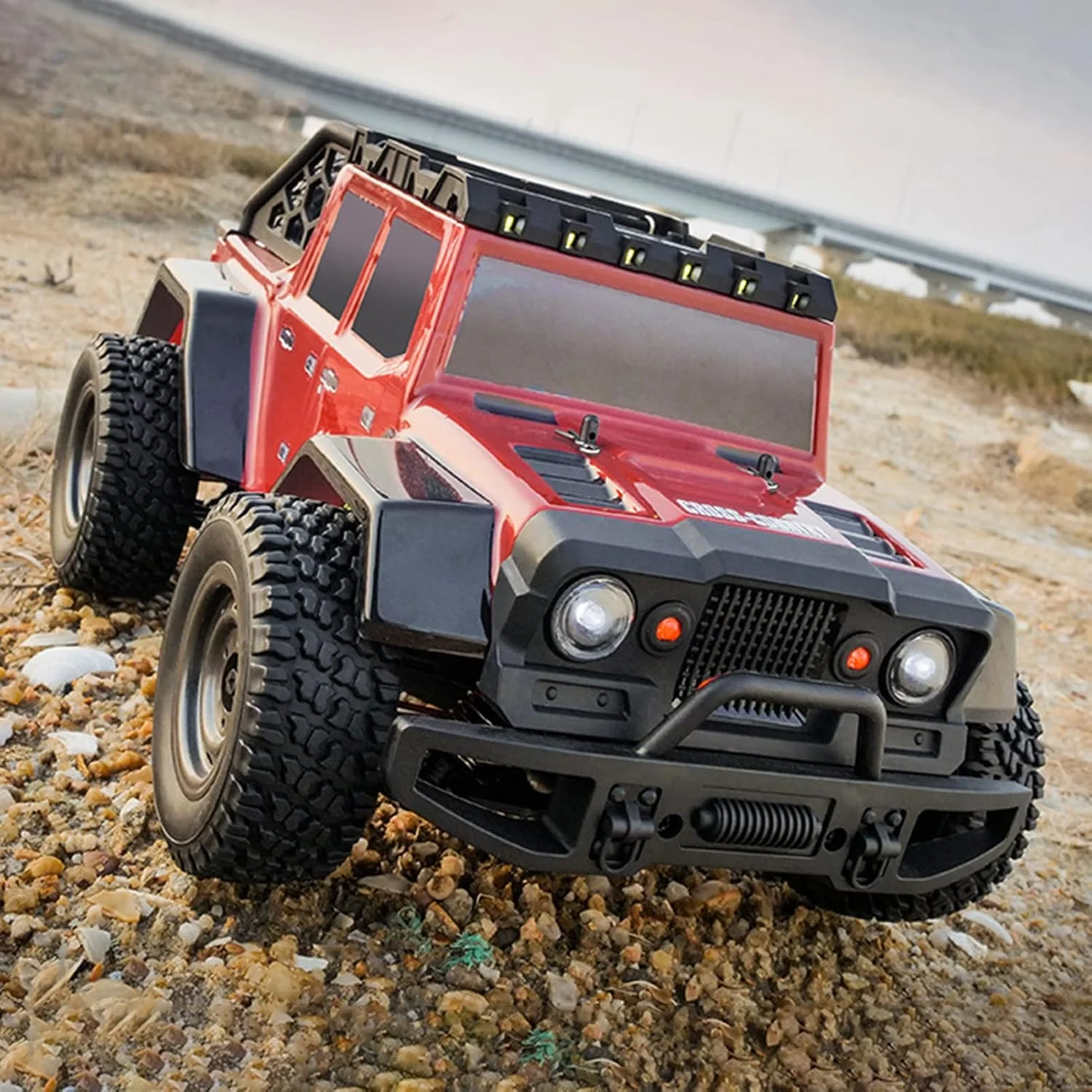 ماشین کنترلی از راه دور OUNA مقیاس 1/16 2.4GHz سرعت 38km/h، مناسب تمام سطوح، کامیون آفرود 4WD، ماشین صخره نوردی، هدیه برای کودکان و بزرگسالان، دارای 2 باتری