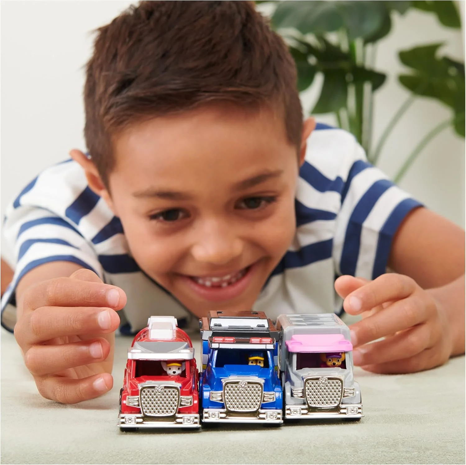 پاو پاترول، تعقیب، مارکوس و استلا، مجموعه سگ‌های کامیون بزرگ فلزی کلکسیونی سری 1:55 (اختصاصی آمازون)، اسباب بازی برای کودکان 3 سال به بالا