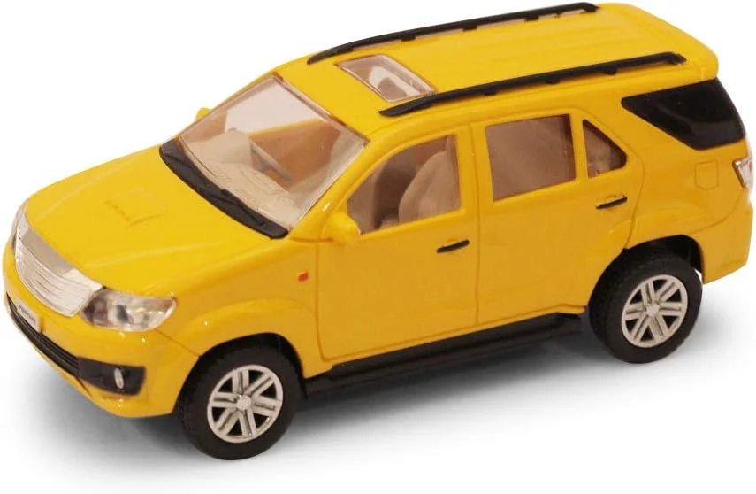 ماکت ماشین اسباب بازی Centy Toys Fortuner، مدل کوچک، عقب کش