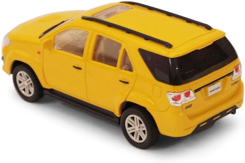 ماکت ماشین اسباب بازی Centy Toys Fortuner، مدل کوچک، عقب کش