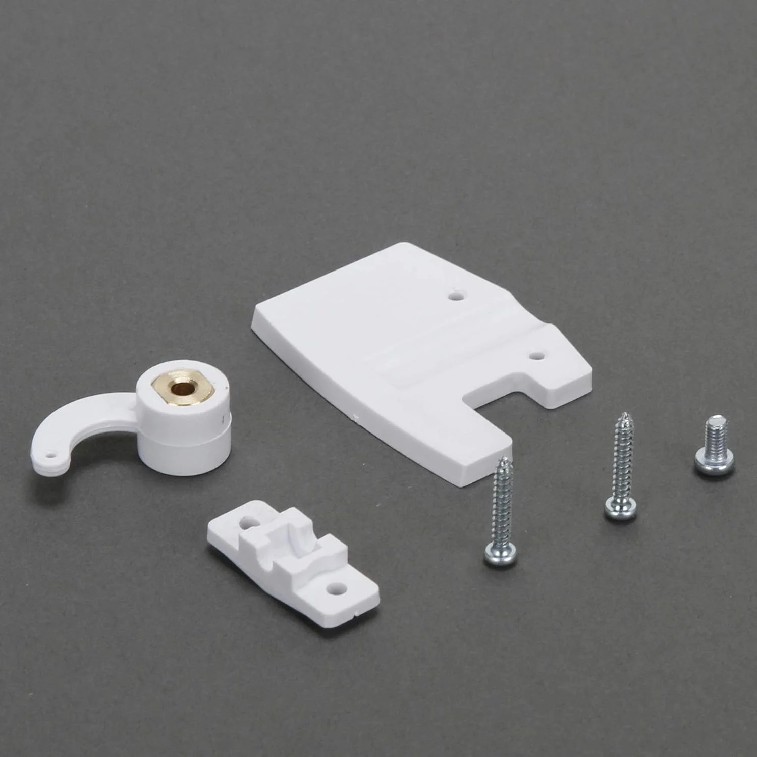 بازوی چرخ دماغه و تسمه نصب هواپیمای مدل E-Flite Apprentice S 15e: هواپیمای آرسی، کودکان، علاقه مندان