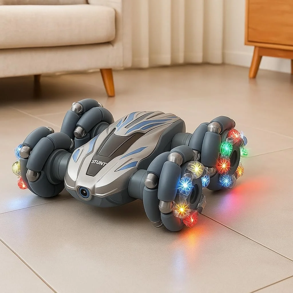 ماشین کنترلی دو طرفه فیتو با لاستیک های غلتکی چرخشی، چراغ های LED و کنترل از راه دور جوی استیک، نقره ای