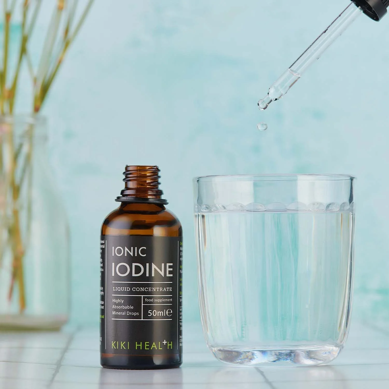 محلول غلیظ ید یونی KIKI Health، 50 میلی لیتر | قطره های معدنی با جذب بالا | برای تولید و عملکرد طبیعی هورمون تیروئید محلول غلیظ ید یونی KIKI Health، 50 میلی لیتر | قطره های معدنی با جذب بالا | برای تولید و عملکرد طبیعی هورمون تیروئید