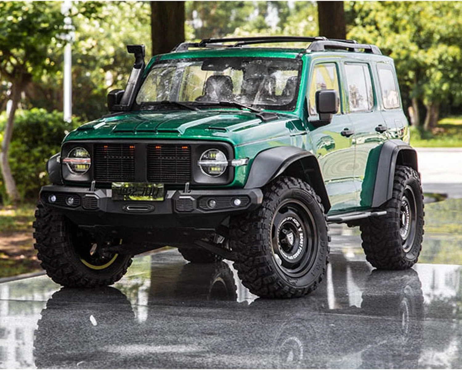 مدل ماشین کنترلی صخره نورد تانک 300 مقیاس 1/8، سیستم فرمان فلزی، سروو 23 کیلوگرمی، مناسب برای سرگرمی بزرگسالان