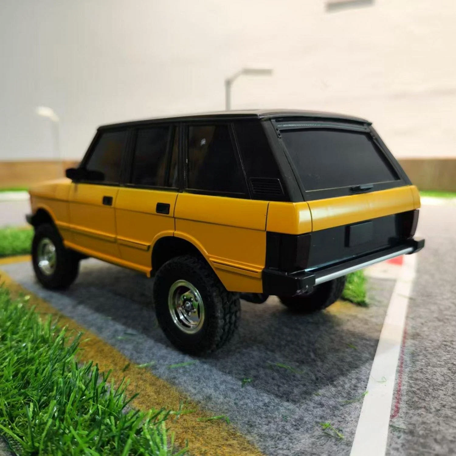 ماشین صخره نورد کنترلی توکان آرسی هابی مدل LDRC LD18401 با مقیاس 1/18، سیستم 4WD، موتور براش، ESC و سروو RTR مناسب فضای باز