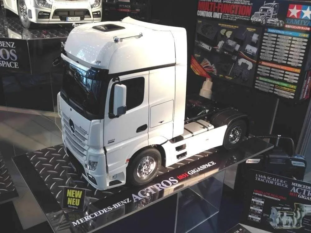 کامیون Tamiya 56335 - LWK 1:14 RC مرسدس بنز آکتروس 1851 GigaSpace