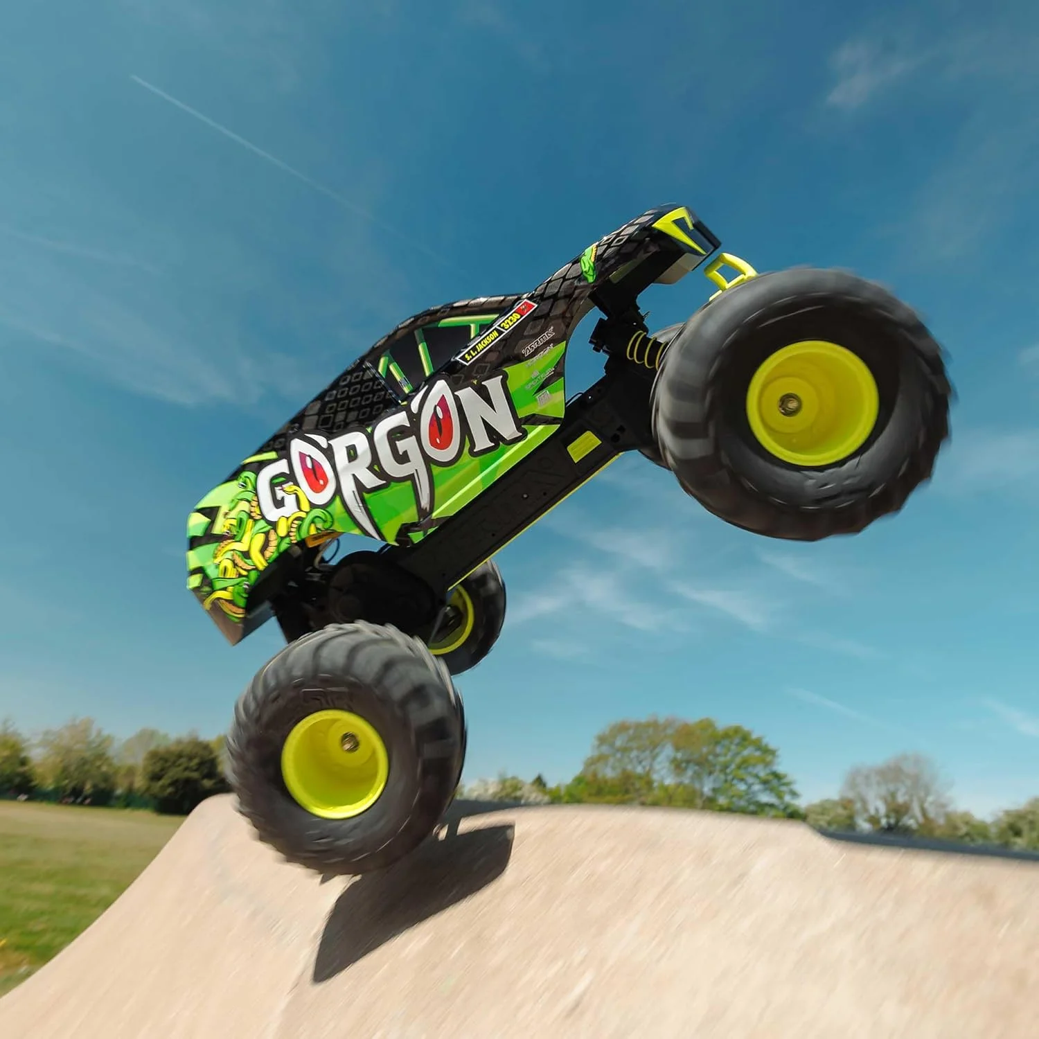 ماشین آرسی کامیون آرما گورگون دو دیفرانسیل MT1/10 RTR (آماده برای حرکت با باتری و شارژر) هوشمند 3300 7C S120 USB زرد ARA3230ST1