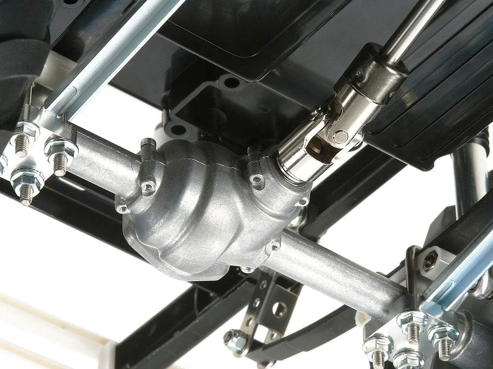 مدل ماشین آرسی الکتریکی 1/10 Tamiya سری No.519 Toyota Hilux 4WD high lift (RN36) 58519