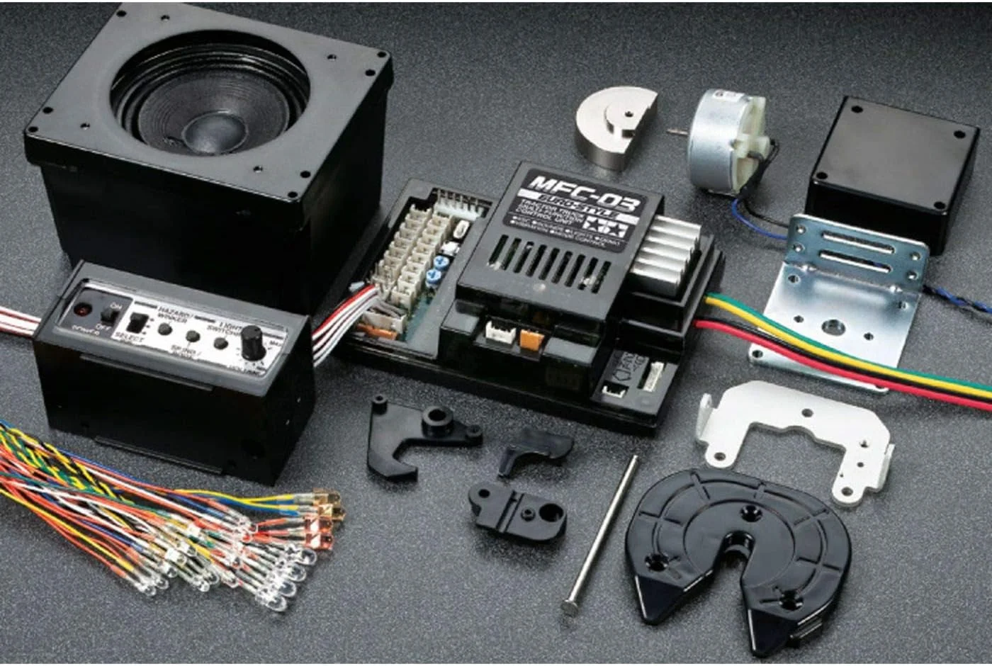 یونیت چند منظوره Tamiya 56523 UNITE MFC-03 مدل کنترل از راه دور سبک اروپایی، بدون ورودی