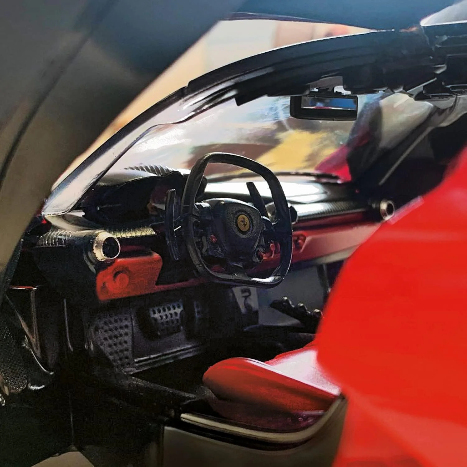 موندو 63263 فراری لافراری، سایر، استاندارد