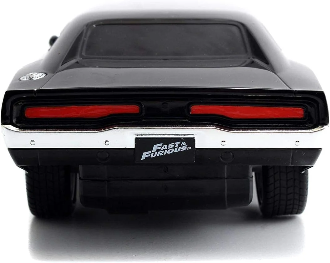 ماشین کنترلی Dodge Charger مدل 1970 فیلم سریع و خشن، مقیاس 1:16، مشکی/سفید، برند Jada (مدل 253206004) ماشین کنترلی Dodge Charger مدل 1970 فیلم سریع و خشن، مقیاس 1:16، مشکی/سفید، برند Jada (مدل 253206004)